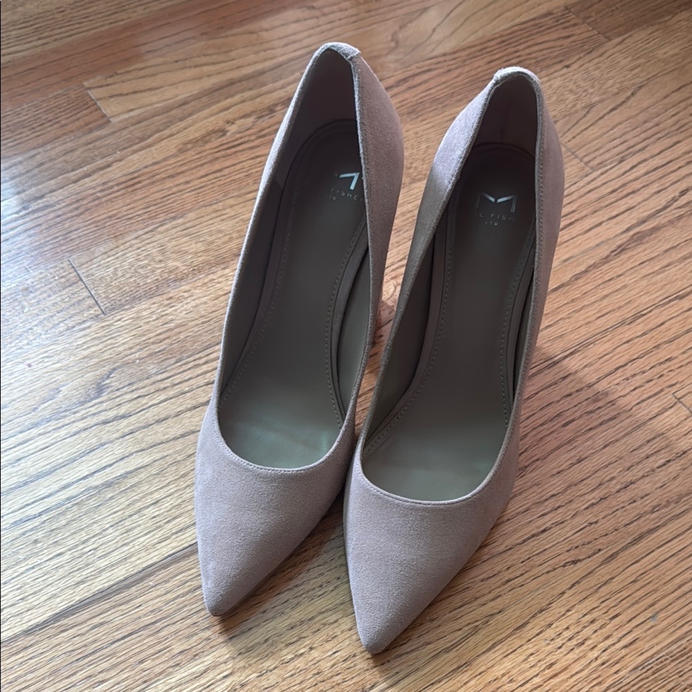 Marc Fisher blush heels